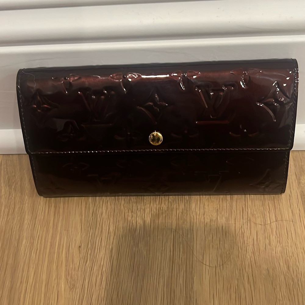 Louis Vuitton Vernis Patent Leather Wallet